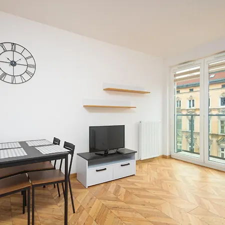 Zajezdnia Comfort Studio * ורוצלב